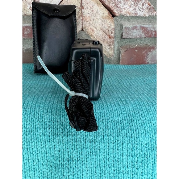 Panoramic 35mm plastic fantastic camera - Picture 7 of 9